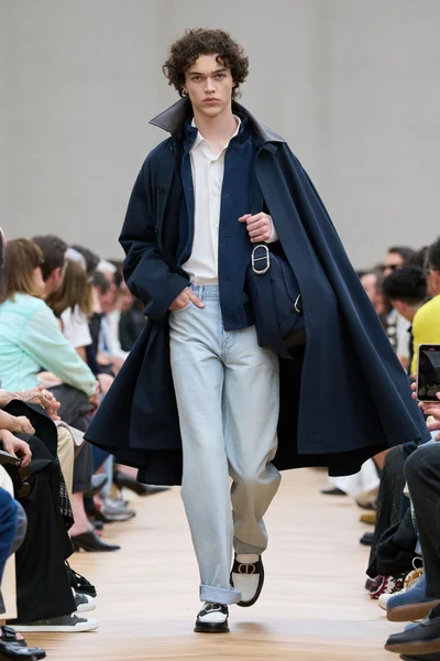 Look 65